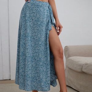 Shein blue skirt that ties around the waist